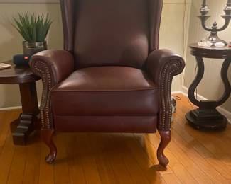 Genuine Leather Lazyboy recliner. Space saver.
No tears or marks. Perfect condition. 
H- 40” D-28” W-31”