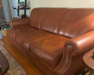 Color :  Cognac