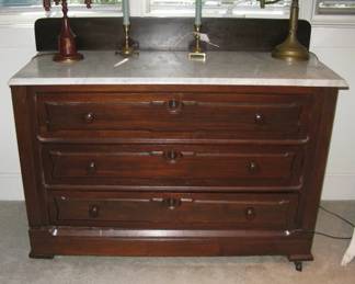 Bdrm 2 Eastlake mt chest