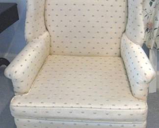 mast bedrm 18 Chippendale chair