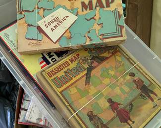 Tons of old wood puzzles 