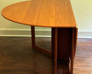 MCM Drop Leaf Oval Table