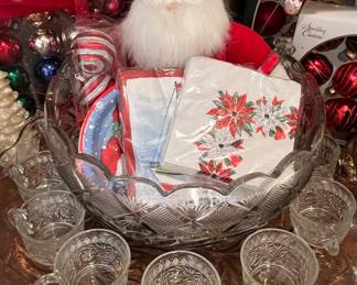 Holiday Decor, Punch Bowl Set