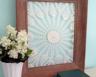 DIY IDEAS Vintage Crotched Doilies