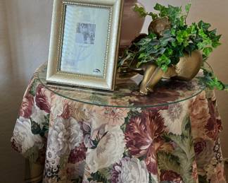 Side Table, Table Lamp