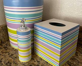 3-Piece Bathroom Set: Tissue, Trash, Soap