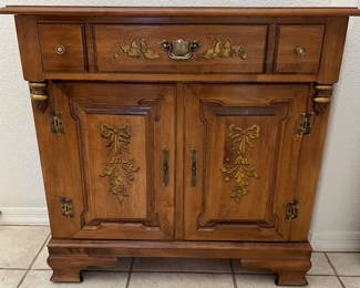 Young America Hand Painted Storage Chest w Mirror