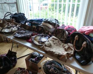 Women's clothing & handbags
