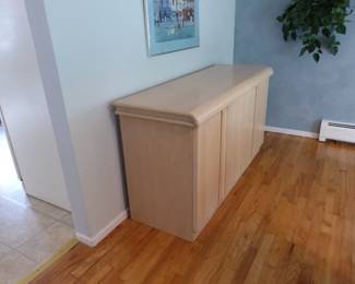 Buffet cabinet