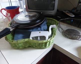 Kitchenware
