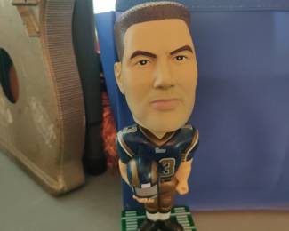 Kurt Warner figure