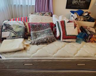 Various blankets/throws