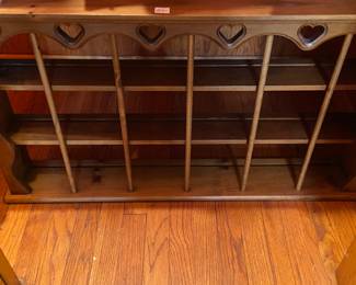 Knick knack wall hanger (AKA dust catcher)