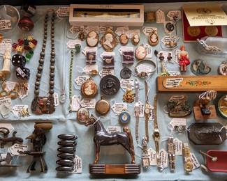 Gladys Brown Edwards, Bergamot, Bulova, Pulsar, Jonette, MYLI, Scrimshaw, Lalique, Mc Cormick Deering,  Damascene, MOP, Hermatite, Fragonard, Lucerne, Barclay, Elizabeth Taylor just to name a few.