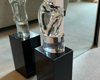 LORENDANO ROSIN (Italy 1936 - 1991) MURANO Art Glass Seated Figural Sculpture on Lighted Pedestal