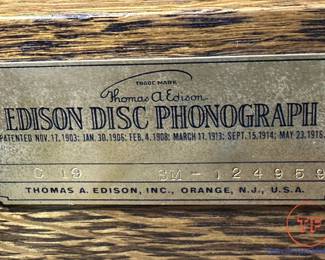 Antique EDISON C-19 Diamond Disc Phonograph in Mahogany Cabinet