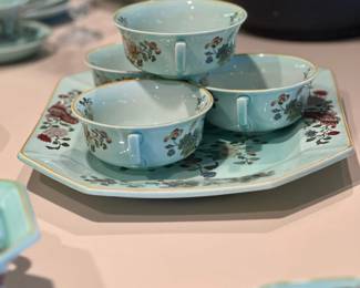 Ming Jade Calyx Ware (Wedgwood) China Set