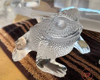 LALIQUE "Gregoire" Frog / Toad Art Glass Sculpture
