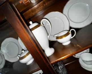 Lovely Wedgewood service