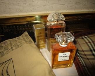 Vintage perfumes