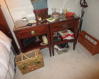 Henredon night stands