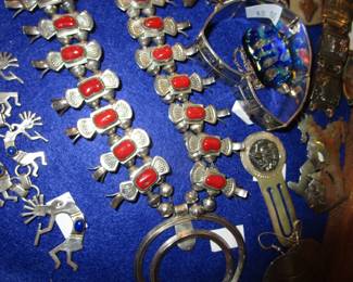 Navajo necklace with coral, signed