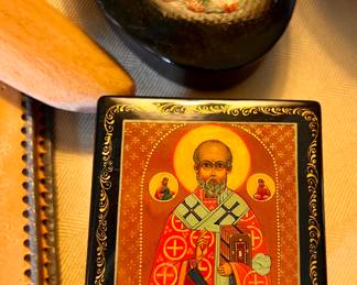 Vtg. Lacquer Hand painted Russian trinket boxes