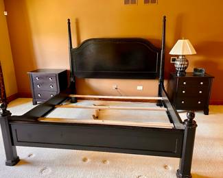 King size 4 poster bedframe and matching nightstands 