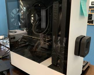 Gaming PC. Specs listed on the device.
