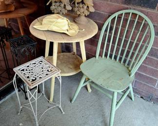 Much painted shabby painted items. Chairs and tables