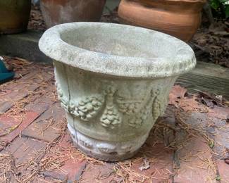 F160 - $20 Concrete Planter