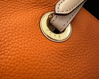 F96 - $65 Michael Kors New With Tags "surf" tote. $65 Orange Tote. 