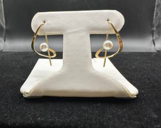 J8 - $140.  14kt & Pearl. Hangs 1". Signed BD. 