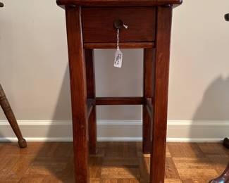 F7 - $40. Small side table with single drawer. Measures 14" square x 25" tall. Very sturdy. 