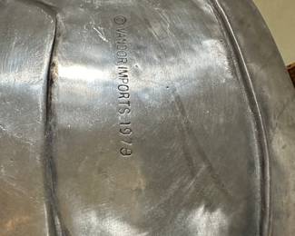 F59 - $20 - Vandor Pewter pig tray.