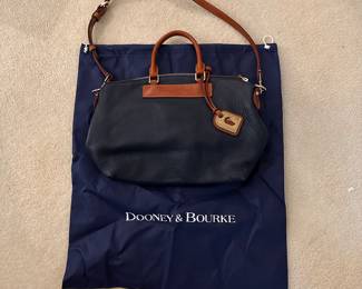 F90 - $40 Dooney & Bourke Purse