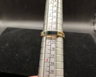 J17 - $160. 14 kt Size 6.25 