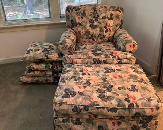 F183 - $40 Arm Chair & Ottoman
