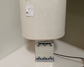 F80 - $30 -  Blue and white lamp. 18" tall