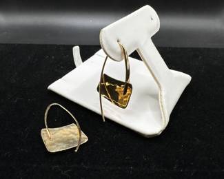 L25 - $375. Ed Levin 14kt gold. Hangs 1 1/8". 