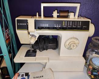Singer Sewing Machine