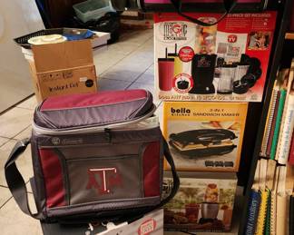 Kitchen Items Brand New Still in Boxes - Instant Pot - Magic Bullet - Sandwich Maker