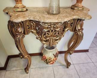 Close Up of Entry Table