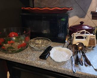 Microwave- Kitchen Items