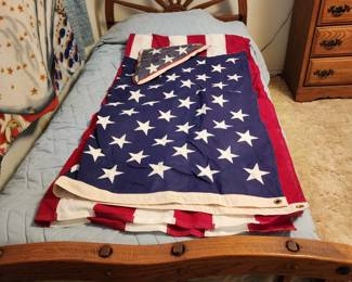 Other Wagon Wheel Twin Bed - Flags