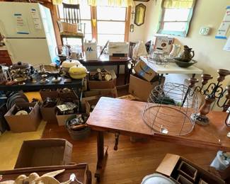 Birdcage, bun warmers, pitchers and bowls, convertible table.  Too much to describe!