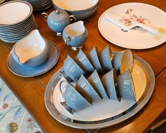 Flintridge china set: pattern is ‘Bridal Wreath-Strata Blue’