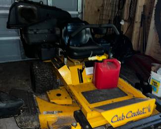 CUB CADET LAWN MOWER