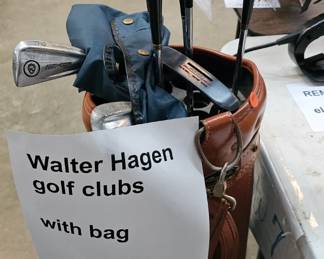 GOLF CLUBS WITH BAG