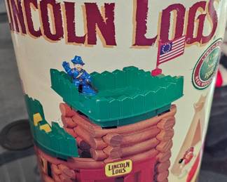 LINCOLN LOGS TOY